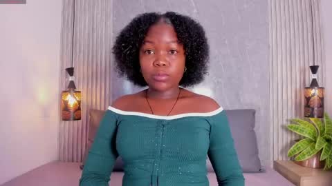 Snapshot of kyliee_vega chatting on 06-03-26, 12:52 kyliee_vega online show from 06-03-26, 12:52