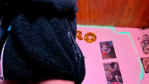 Snapshot of kyliekandy chatting on 07-22-26, 02:14 online show from 07-22-26, 02:14