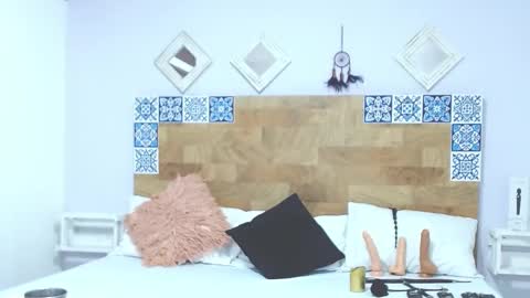 Snapshot of kyliiebaker chatting on 01-27-25, 02:24 Kylie online show from 01-27-25, 02:24