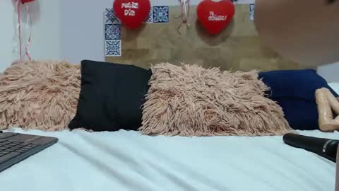 Snapshot of kyliiebaker chatting on 02-22-25, 02:41 Kylie online show from 02-22-25, 02:41