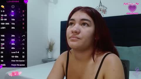 Snapshot of kyliiebaker chatting on 09-20-25, 09:54 Kylie online show from 09-20-25, 09:54