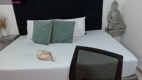 Snapshot of kyliiebaker chatting on 10-05-25, 10:13 Kylie online show from 10-05-25, 10:13