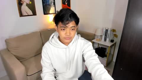 Snapshot of kyll_collins chatting on 01-01-25, 01:48 kyll_collins online show from 01-01-25, 01:48