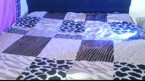 kym629357 online show from 11-09-25, 09:35