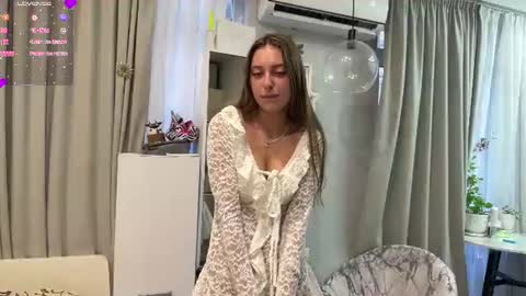 Selena online show from 07-17-26, 02:18