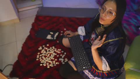 Kyomi online show from 01-24-25, 03:13