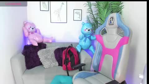 Kyomi online show from 02-22-25, 01:46