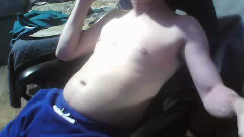 Snapshot of kyplayboy chatting on 12-25-24, 08:29 kyplayboy online show from 12-25-24, 08:29