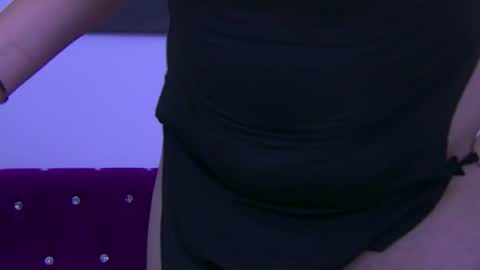 Snapshot of kyra_adams chatting on 08-06-26, 08:00 Lucy online show from 08-06-26, 08:00