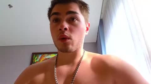 Snapshot of kyranbrauny chatting on 07-08-26, 12:37 Ken online show from 07-08-26, 12:37