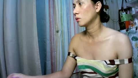 kyutshyne online show from 02-19-25, 04:55