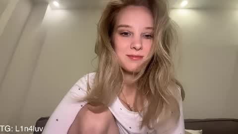 lina online show from 04-24-26, 08:33