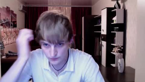 Snapshot of l1onkennedy chatting on 09-18-25, 08:11 l1onkennedy online show from 09-18-25, 08:11