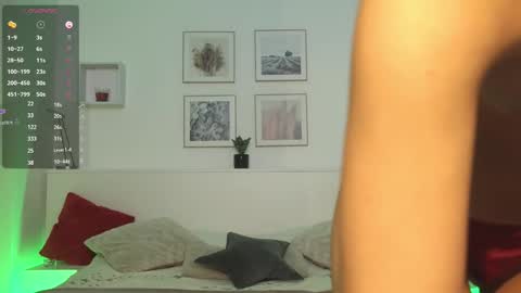 Viktoria White  online show from 10-18-25, 02:18