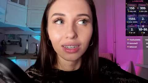 Snapshot of l1tww chatting on 02-14-25, 12:09 Malika online show from 02-14-25, 12:09