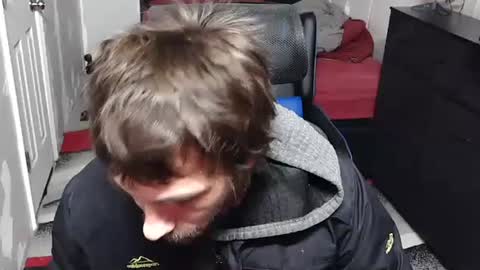 l1v1nth3dr3am online show from 12-15-25, 11:58