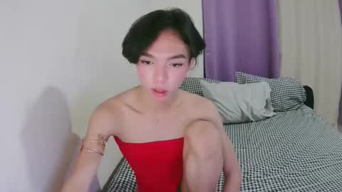 Laura online show from 11-17-25, 04:13