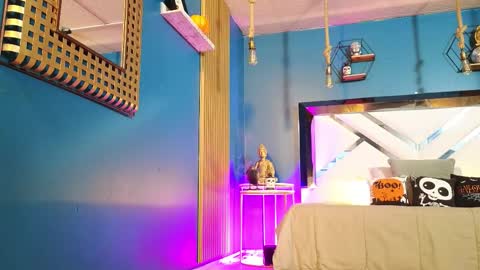 Cris  online show from 10-06-25, 12:02