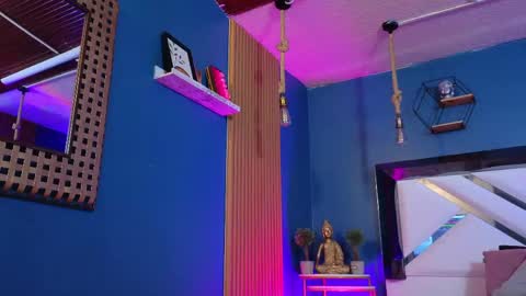 Cris  online show from 04-18-26, 11:36