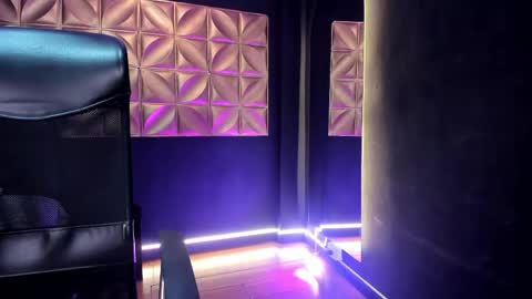 Lauren Hill  online show from 04-20-26, 06:53