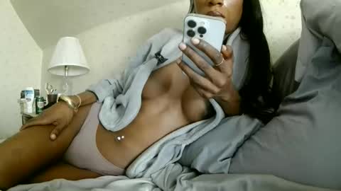 Bella online show from 06-08-26, 05:02