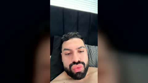 Snapshot of labrador16 chatting on 03-15-26, 03:18 labrador16 online show from 03-15-26, 03:18