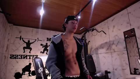 labrinthteasing online show from 10-05-25, 12:03