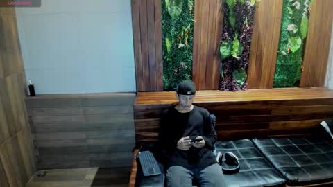 labrinthteasing online show from 03-14-26, 12:10