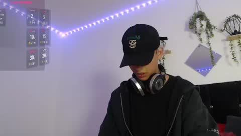 labrinthteasing online show from 07-12-26, 03:25