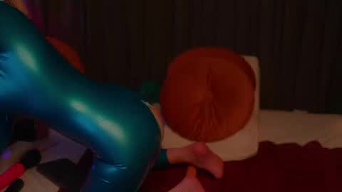 Latex Lacie online show from 04-28-26, 04:23