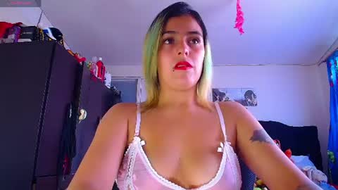 Valentina online show from 06-16-26, 08:22