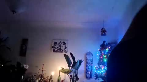 lacybell online show from 12-19-25, 10:00