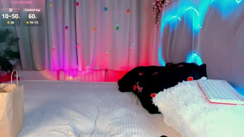 Lada online show from 04-09-26, 05:29