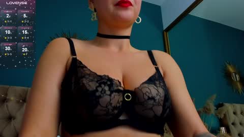 Snapshot of lady_alibi chatting on 12-07-24, 09:28 AliCooper  online show from 12-07-24, 09:28