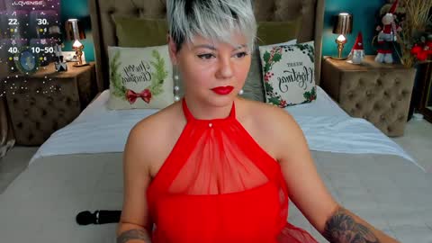 Snapshot of lady_alibi chatting on 12-31-24, 06:05 AliCooper  online show from 12-31-24, 06:05