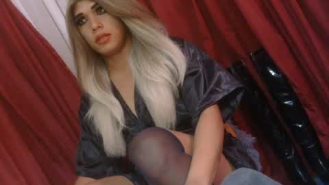 Athena online show from 07-12-26, 03:30