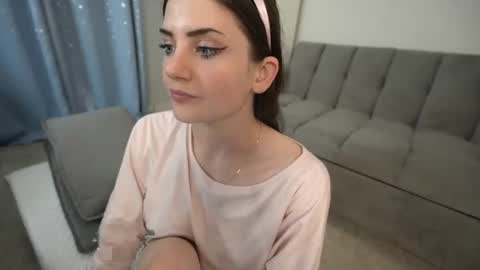 Anna online show from 07-11-26, 11:39
