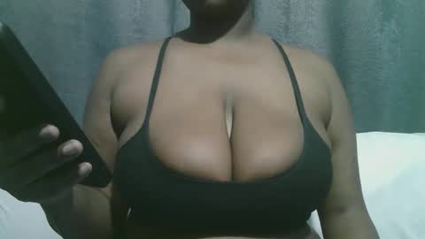 lady_dearra online show from 09-18-25, 01:40