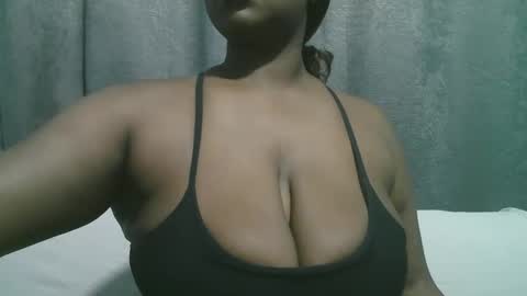 lady_dearra online show from 09-27-25, 02:27