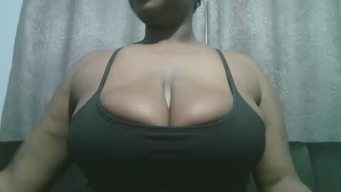 lady_dearra online show from 11-15-25, 03:48
