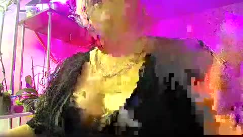 Snapshot of lady_gloria chatting on 01-04-25, 03:40 Lady Gloria online show from 01-04-25, 03:40