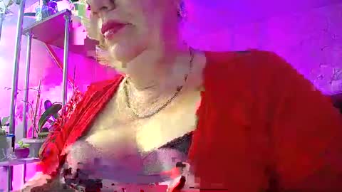 Snapshot of lady_gloria chatting on 01-12-25, 02:19 Lady Gloria online show from 01-12-25, 02:19