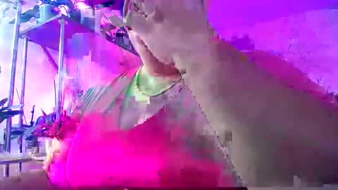 Snapshot of lady_gloria chatting on 09-29-25, 04:17 Lady Gloria online show from 09-29-25, 04:17