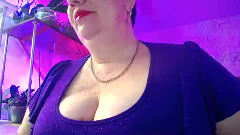 Lady Gloria online show from 01-16-26, 05:33