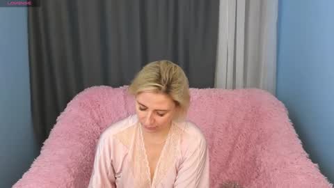 Diana online show from 12-12-24, 03:21