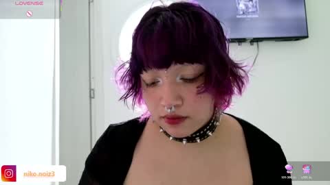 Snapshot of lady_noize chatting on 05-11-26, 08:39 Lady online show from 05-11-26, 08:39
