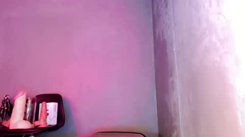 Snapshot of lady_of_pleasure28 chatting on 05-30-26, 02:36 Ella online show from 05-30-26, 02:36