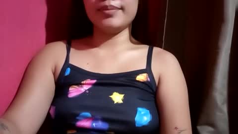 Snapshot of lady_rose19 chatting on 05-11-26, 05:32 kitty online show from 05-11-26, 05:32