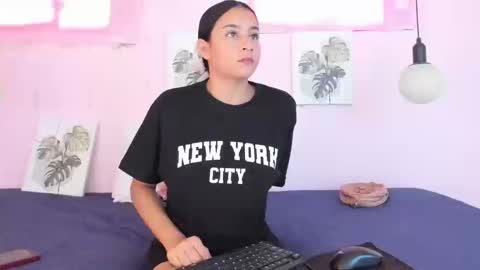 Leidy online show from 09-16-25, 02:29