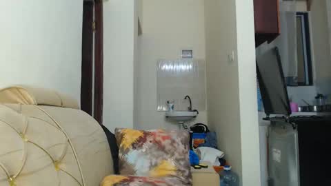 Maya online show from 10-26-25, 12:38